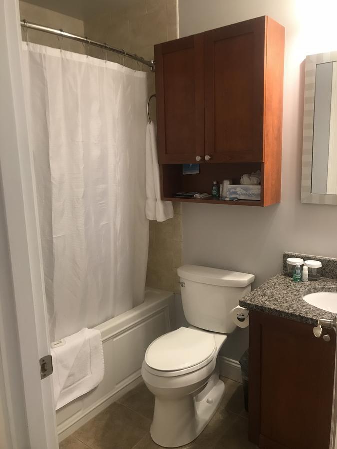 Crescent Suites Hotel Γουόλθαμ Εξωτερικό φωτογραφία